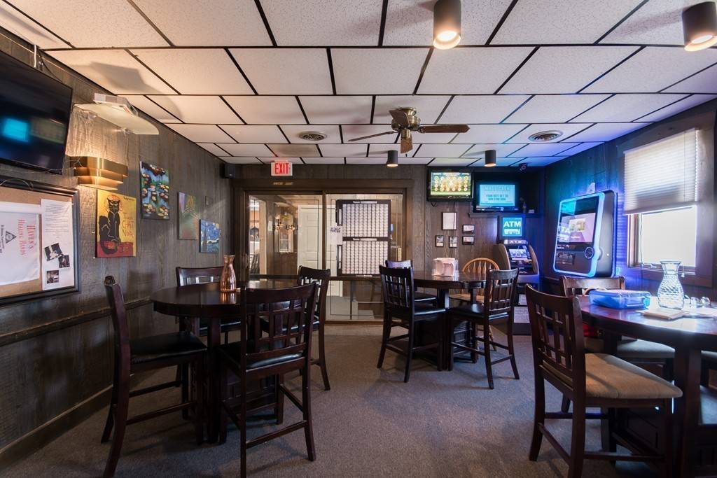 Fall River, MA 02724,144 Guild St