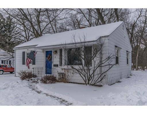 East Longmeadow, MA 01028,69 Helen Cir