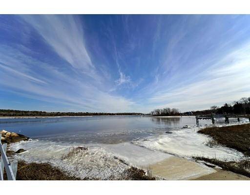 Marion, MA 02738,54 Dexter Rd