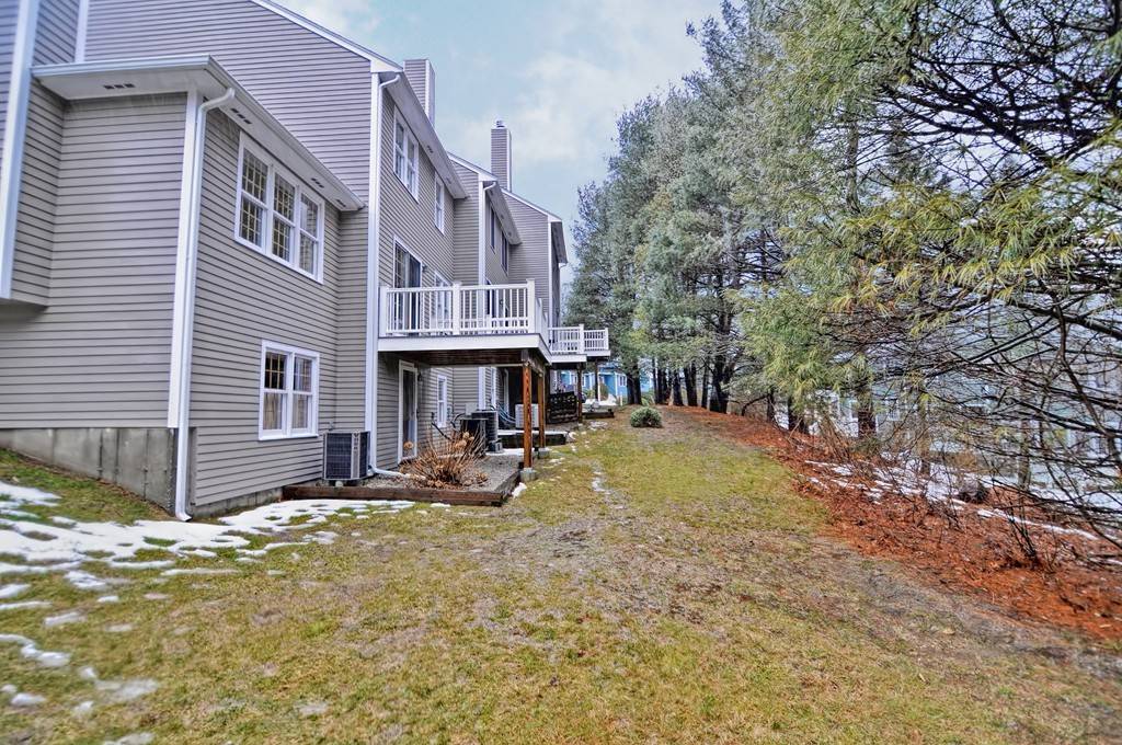 Hopedale, MA 01747,141 Laurelwood Dr #141