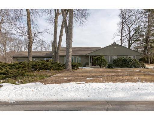 Longmeadow, MA 01106,247 Crestview Cir