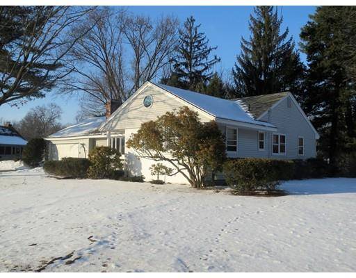 Longmeadow, MA 01106,20 Laurel Ln