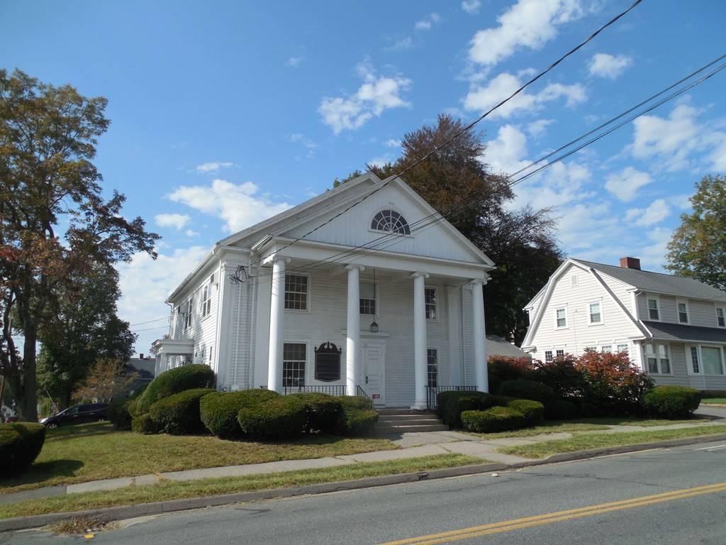 Ware, MA 01082,40 Church St