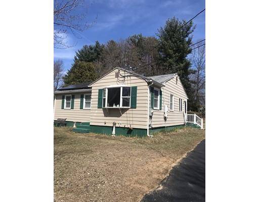 Granby, MA 01033,8 Karen Dr