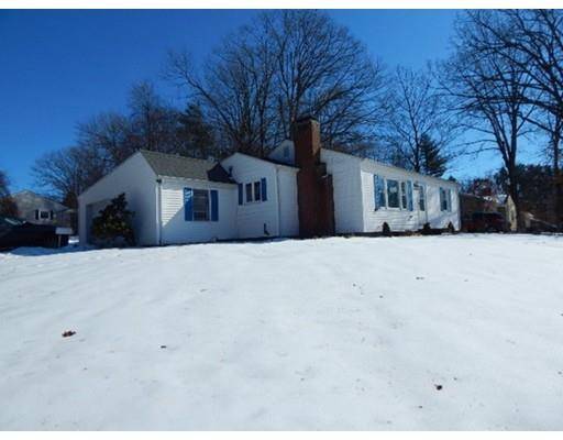 Holden, MA 01520,7 Briarcliff Lane