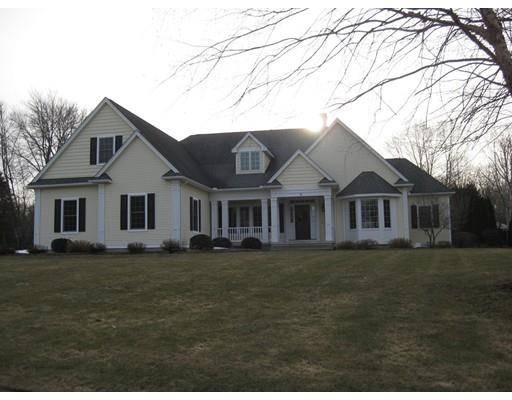 East Longmeadow, MA 01028,9 Sherwood Ln