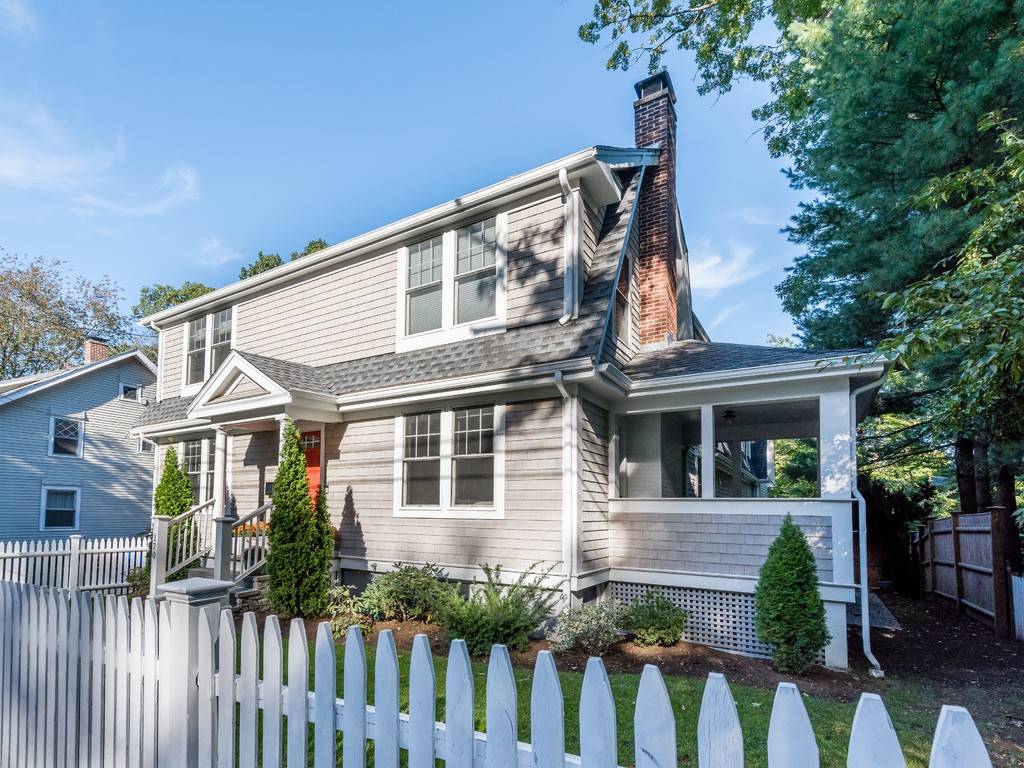 Newton, MA 02460,170 Harvard St #1