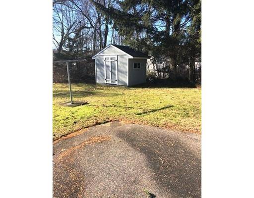 Somerset, MA 02726,141 Butternut Road