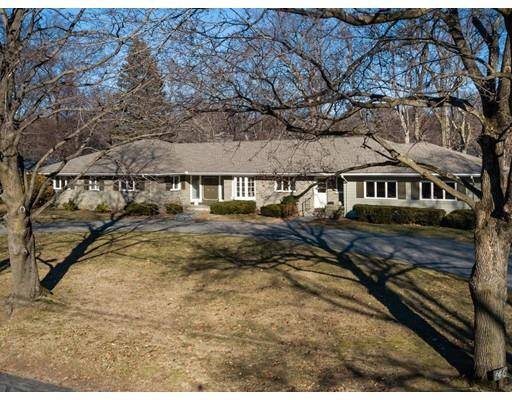 Longmeadow, MA 01106,146 Wheel Meadow Dr