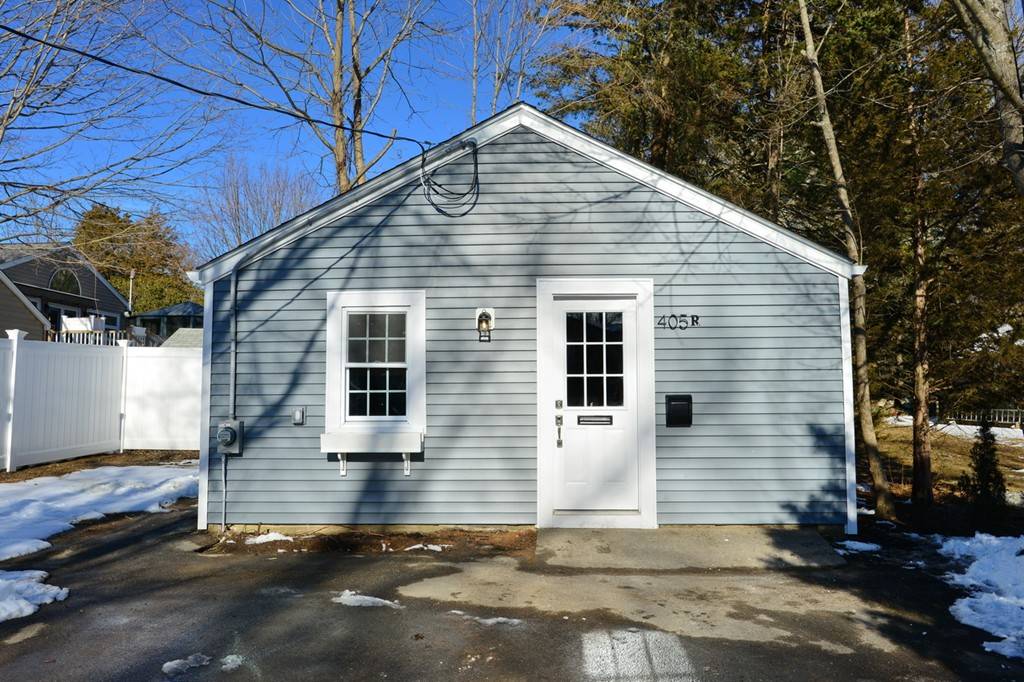 Stoughton, MA 02072,405R Walnut Street #2