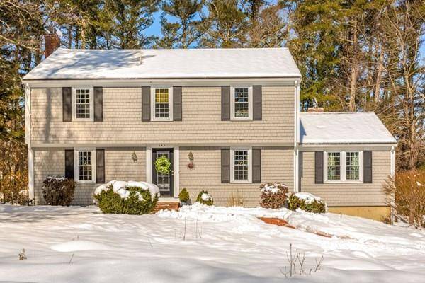 Duxbury, MA 02332,144 Buckboard Rd