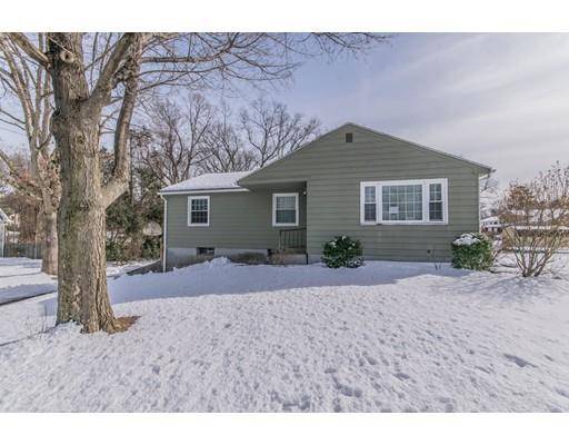 East Longmeadow, MA 01028,52 Holy Cross Cir