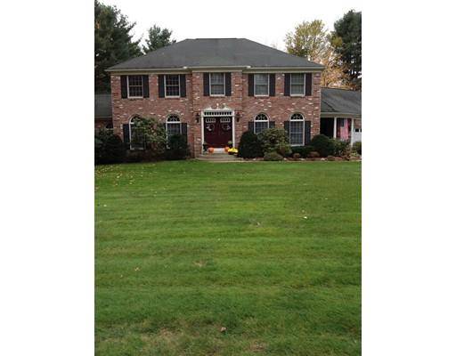 East Longmeadow, MA 01028,18 Oxford Ln