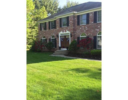 East Longmeadow, MA 01028,18 Oxford Ln