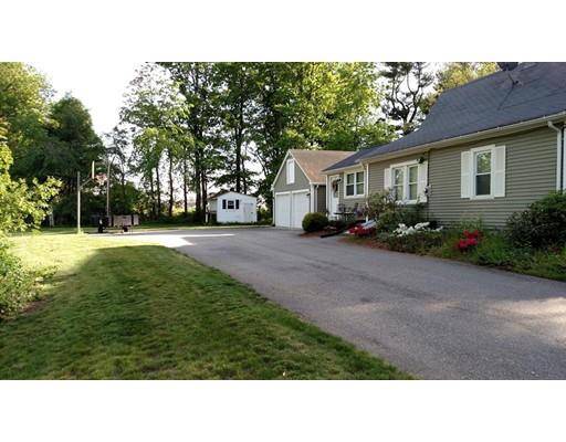 East Longmeadow, MA 01028,21 Allen St