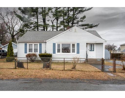 Ludlow, MA 01056,107 Lakeview Ave