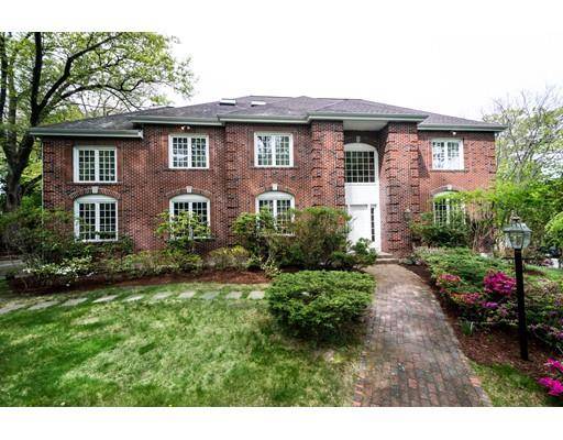 Newton, MA 02467,7 Reservoir Ave