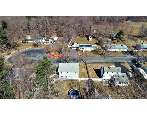 Grafton, MA 01536,21 Bedford Dr