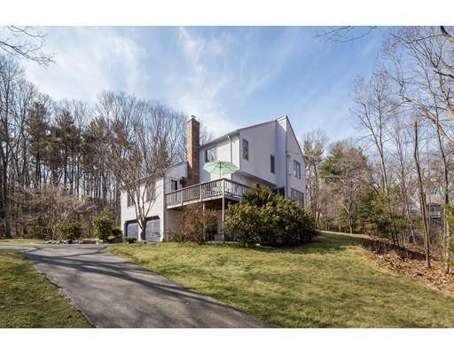 Hopkinton, MA 01748,5 Tiffany Trl