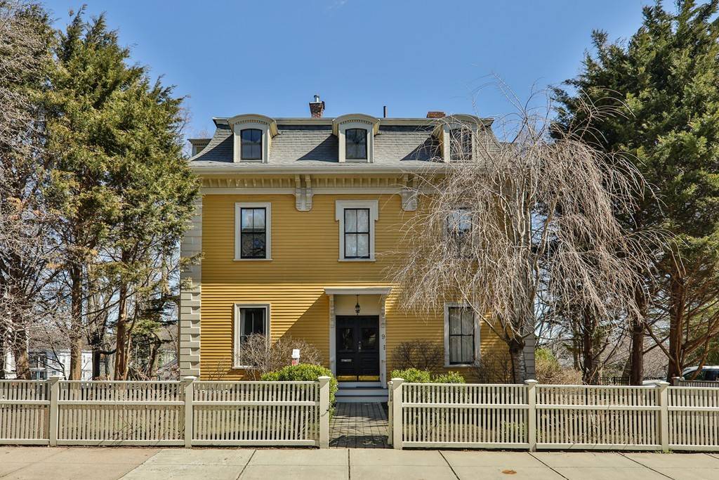 Boston, MA 02130,9 Revere Street #3