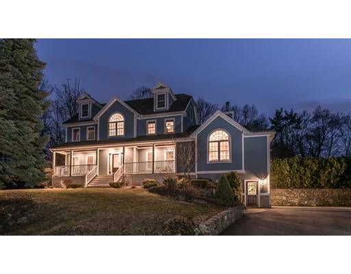 Middleton, MA 01949,7 Locust Street