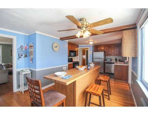 Wakefield, MA 01880,12 Thorndike Road