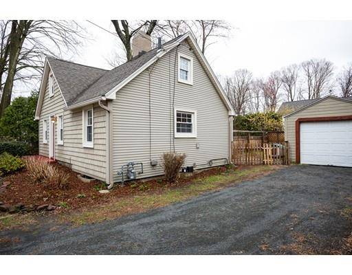 East Longmeadow, MA 01028,49 Taylor St