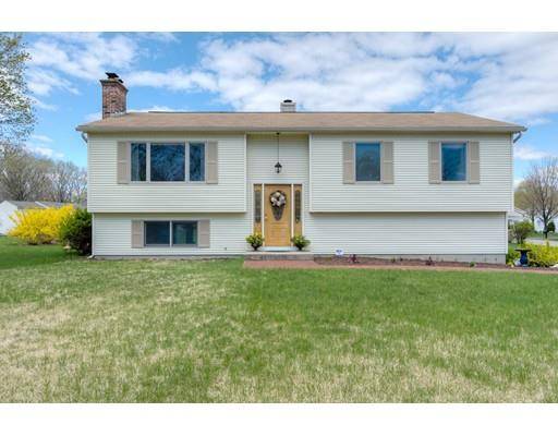 East Longmeadow, MA 01028,59 Franconia Cir