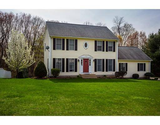 East Longmeadow, MA 01028,15 Yorkshire Place