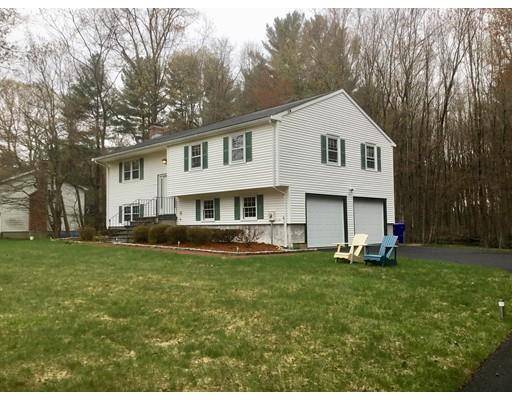 Hopkinton, MA 01748,22 Teresa Rd