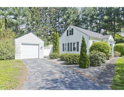 East Longmeadow, MA 01028,17 Pease Rd