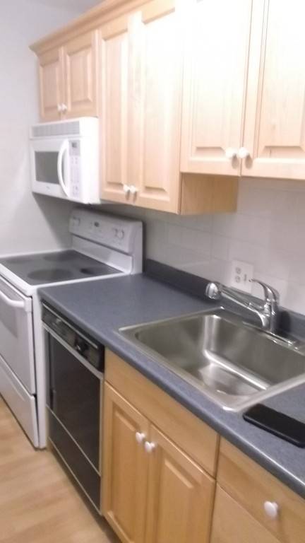 Taunton, MA 02780,1 Karena #2-21