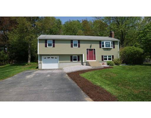 Webster, MA 01570,7 Surrey Ln