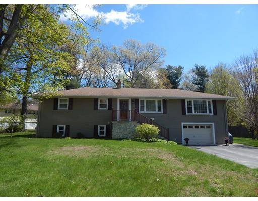 Holden, MA 01520,1 Wendover Rd