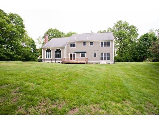 Boxborough, MA 01719,310 Picnic St