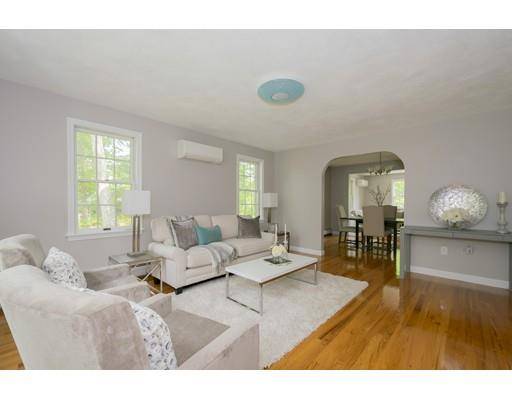 Lexington, MA 02420,15 James St