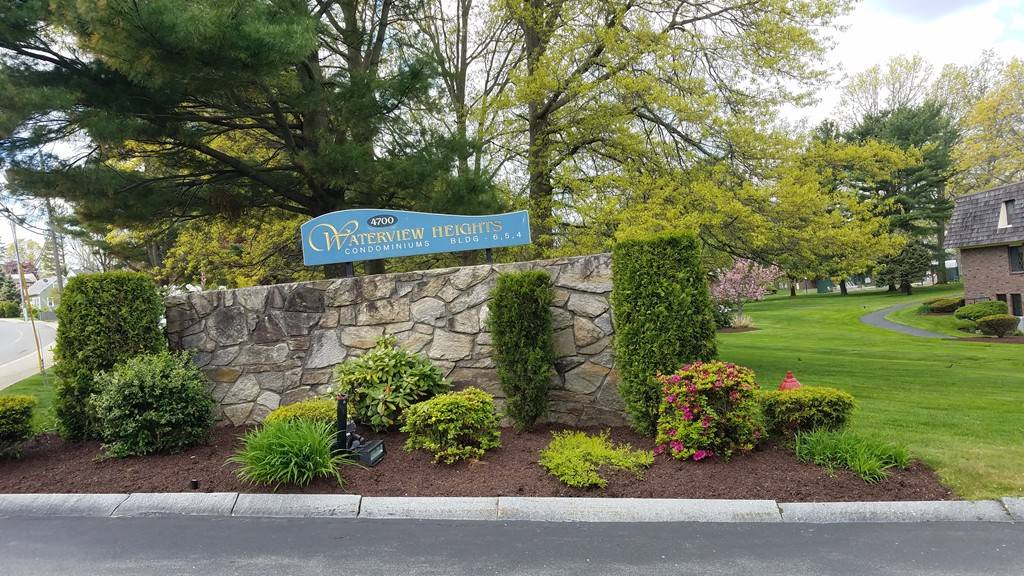 Fall River, MA 02720,4700 No Main St #4-K