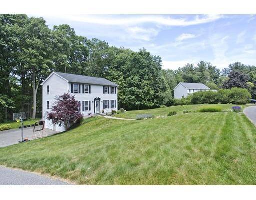 East Longmeadow, MA 01028,37 Oak Brook Dr