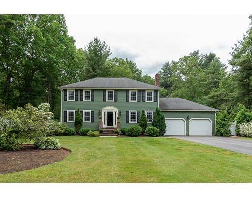 Mendon, MA 01756,3 Puddingstone Ln