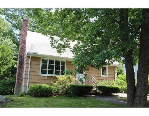 Saugus, MA 01906,11 Fairview Street