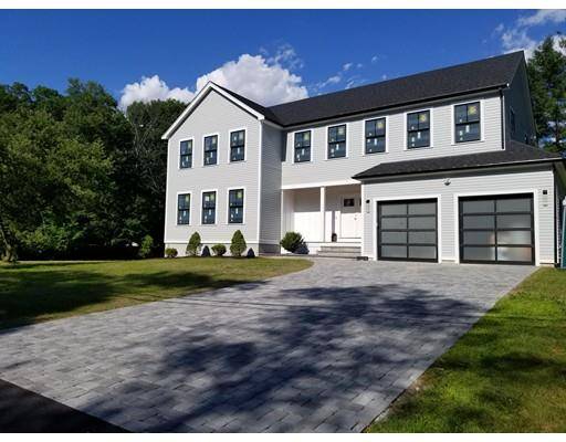 Westwood, MA 02090,87 Pine Lane