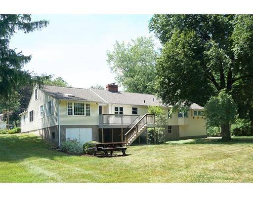 East Longmeadow, MA 01028,39 Kibbe Rd