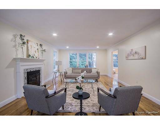 Andover, MA 01810,11 Phoenix Place