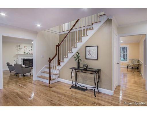 Andover, MA 01810,11 Phoenix Place