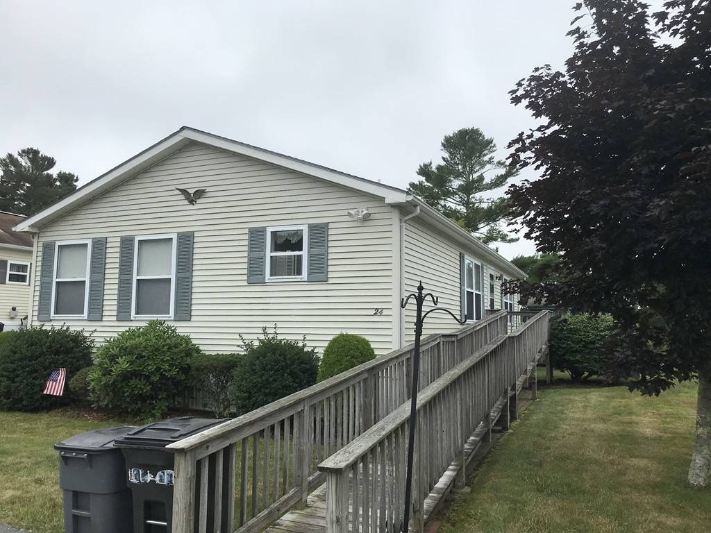 Plymouth, MA 02360,24 Headlands Dr