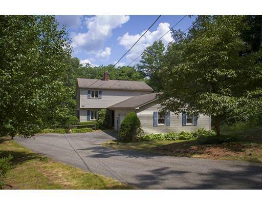 East Longmeadow, MA 01028,36 Breezy Knoll Rd