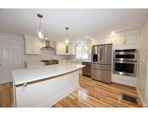 Duxbury, MA 02332,50 Mullins Ave