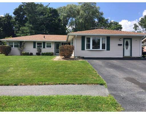 Danvers, MA 01923,22 North Shetland Rd