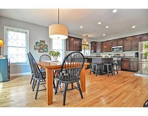 Wrentham, MA 02093,145 Black Birch Dr