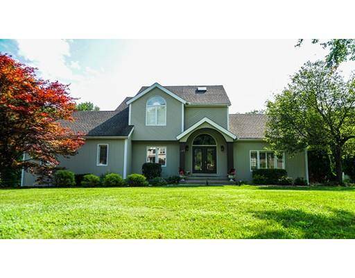 Ludlow, MA 01056,182 Westerly Cir